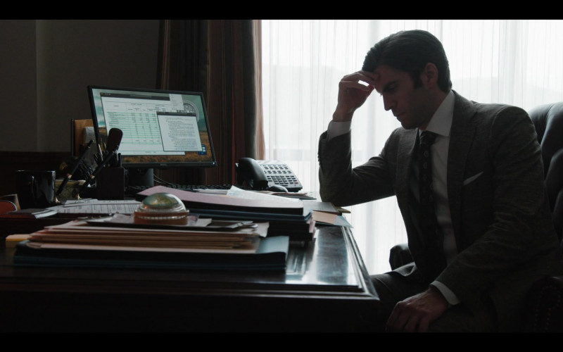 Dell Monitor Used by Wes Bentley (1)