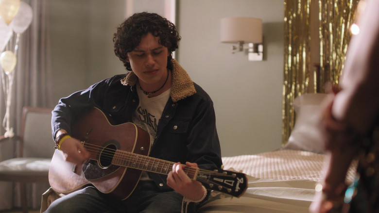 Fender Guitar of Finn Roberts in Room 104 S04E04 TV Show