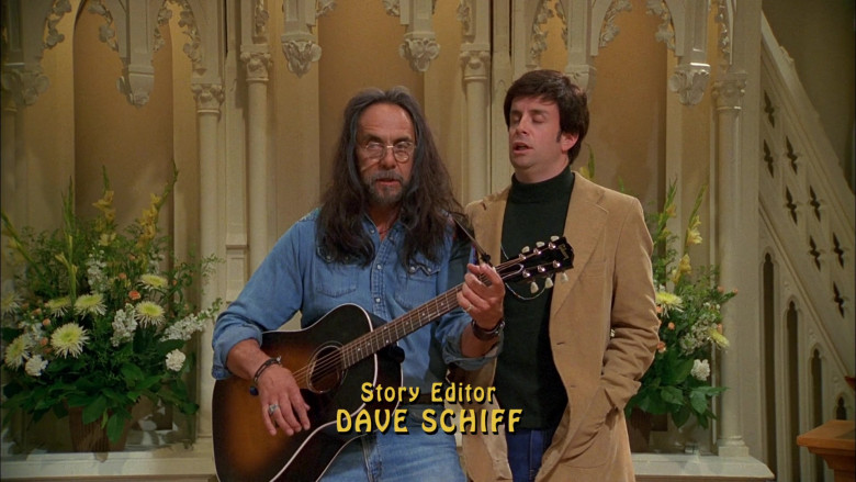 Gibson Guitar of Tommy Chong as Leo in That '70s Show S02E23