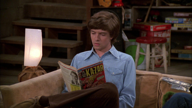Ka-Zar Marvel Comics Held by Topher Grace as Eric Forman in That ’70s Show S02E17