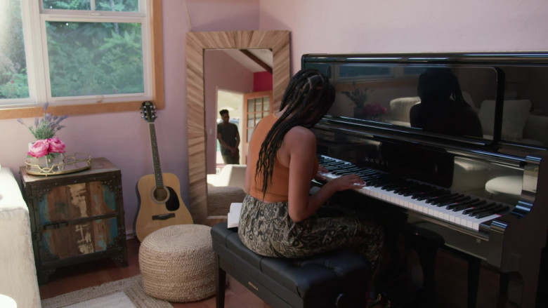 Kawai Piano of Nicolette Robinson as Sade in Love in the Time of Corona S01E03 (2)