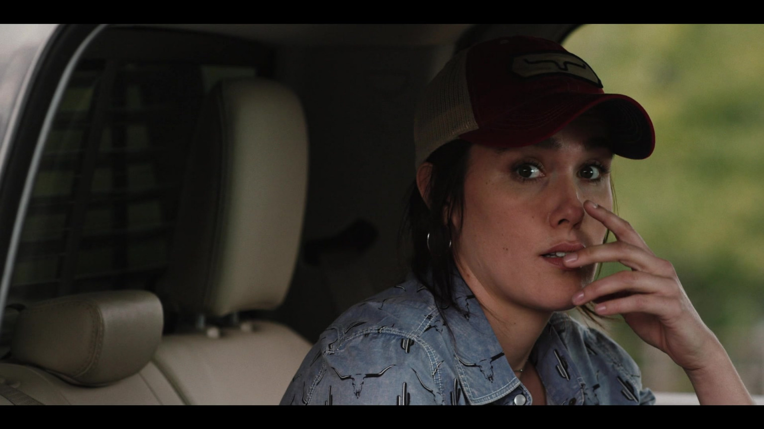 kimes-ranch-cap-worn-by-eden-brolin-as-mia-in-yellowstone-s03e07-the-beating-2020