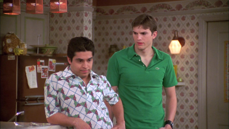 Lacoste Green Polo Shirt Worn by Ashton Kutcher as Michael Kelso in That '70s Show S07E20 (3)