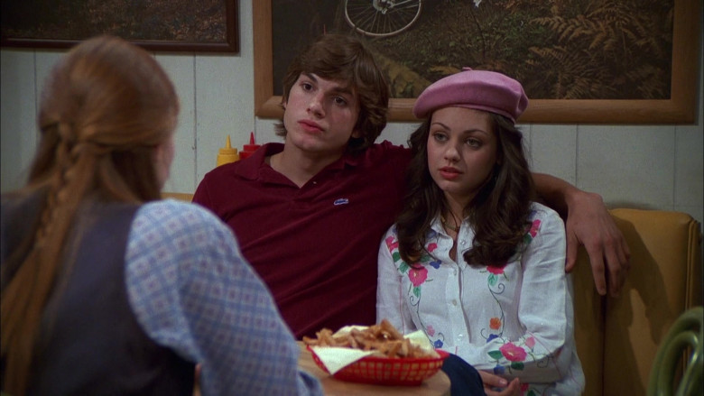 Lacoste Shirt Outfit Worn by Ashton Kutcher as Michael Kelso in That ’70s Show S04E05 (3)