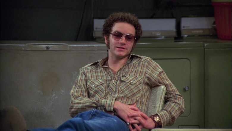 Lee Plaid Long Sleeved Shirt Outfit of Danny Masterson as Steven Hyde in That '70s Show