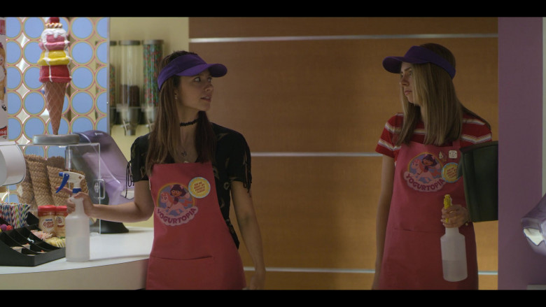 Nestlé Coffee-mate Creamers in Teenage Bounty Hunters S01E04 (1)