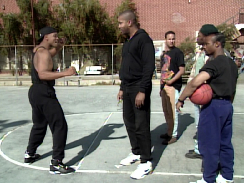 Nike Black High Top Sneakers of Will Smith in The Fresh Prince of Bel-Air S04E26 (3)