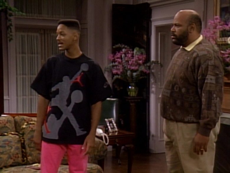 Nike Jordan Print Black T-Shirt and Pink Pants Outfit Worn by Will Smith (4)