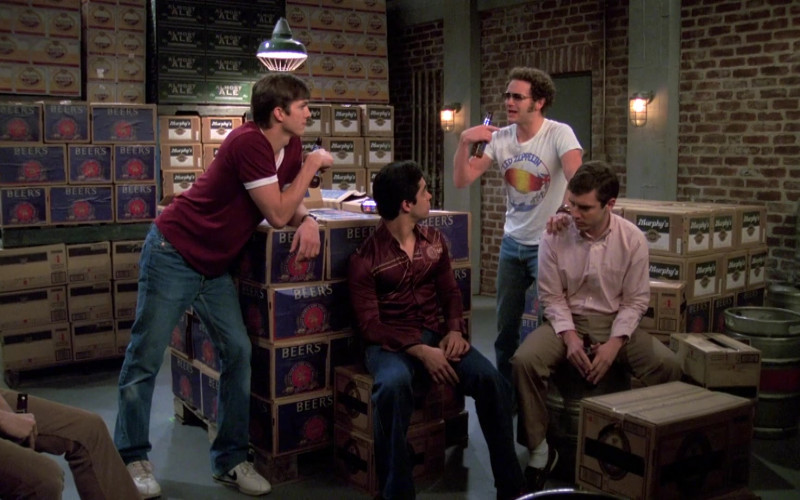 Nike Men's Shoes and Flared Jeans Worn by Ashton Kutcher as Michael Kelso in That '70s Show S07E23