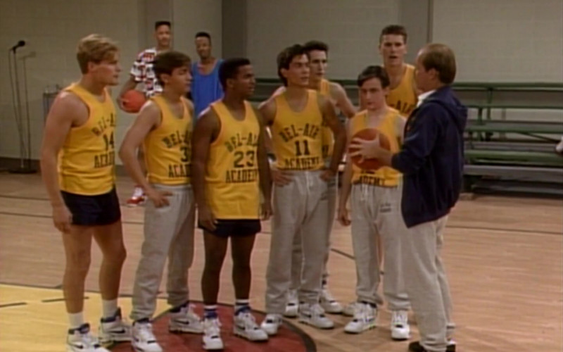 Nike Men's Trainers in The Fresh Prince of Bel-Air S01E11 (1)