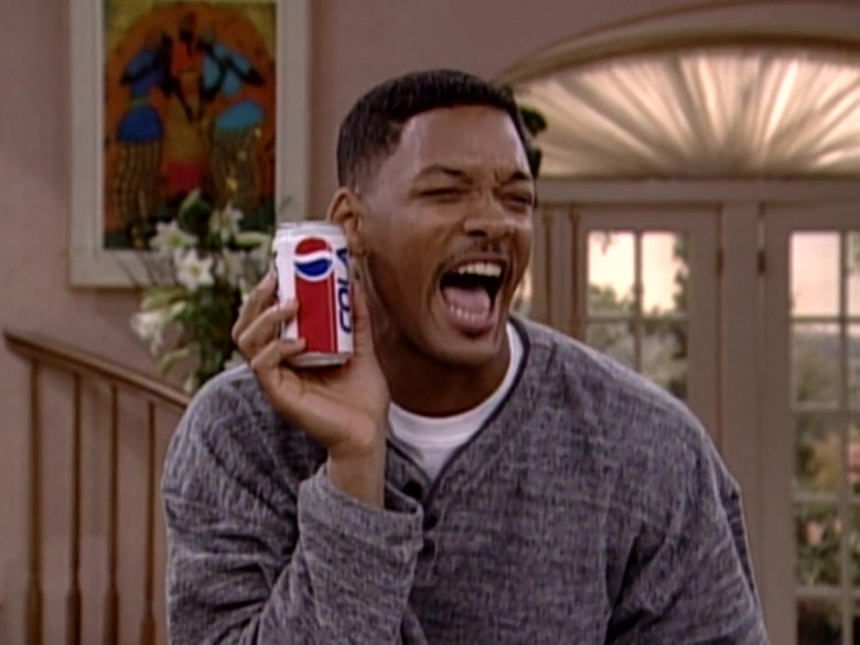 Pepsi Soda Can Held by Will Smith in The Fresh Prince of Bel-Air S06E20 (2)