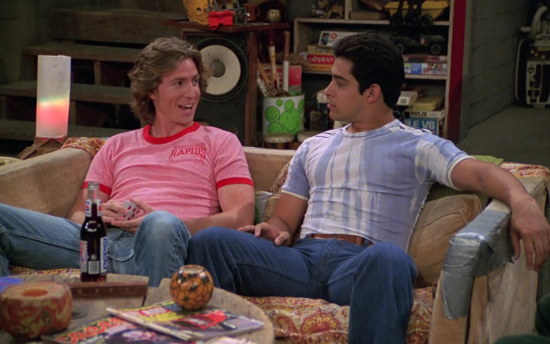 Pepsi Soda Enjoyed by Josh Meyers as Randy Pearson in That '70s Show S08E04 (2)
