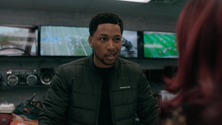 Primitive Bomber Jacket Outfit of Jacob Latimore as Emmet in The Chi S03E09 (1)