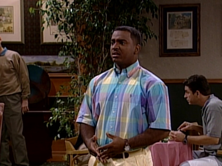 Ralph Lauren Short Sleeve Shirt and Shorts Outfit of Alfonso Ribeiro as Carlton Banks in The Fresh Prince of Bel-Air (3)
