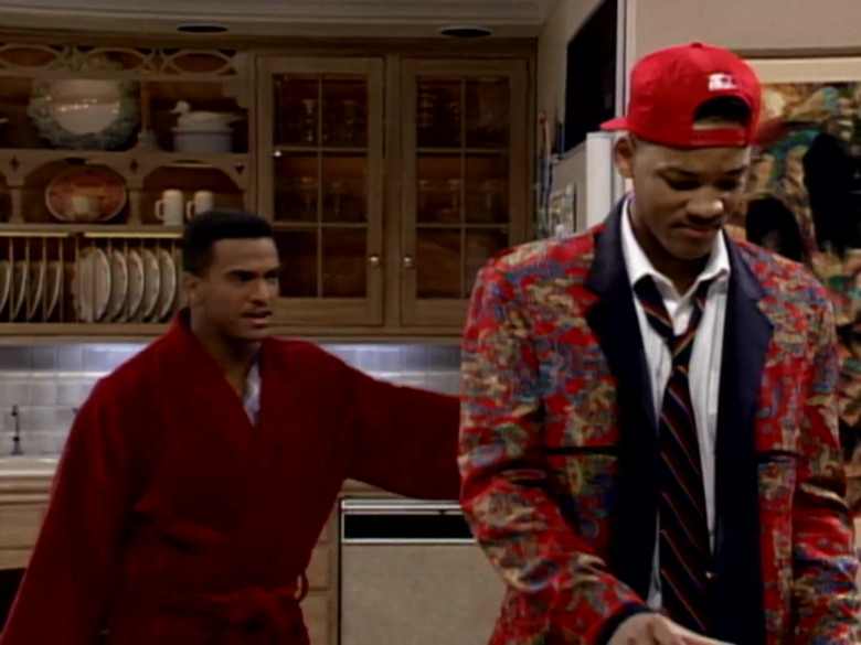 Starter Red Cap, Printed Jacket and White Shirt Outfit Worn by Will Smith (4)