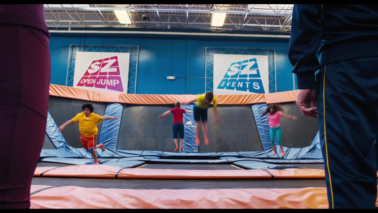 The War with Grandpa Filming Location – Sky Zone Indoor Trampoline Park (3)