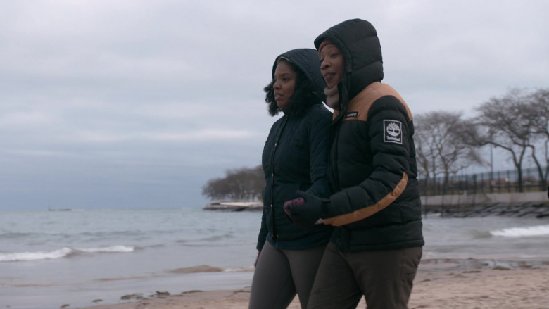 Timberland Puffer Jacket Outfit in The Chi S03E09 (2)