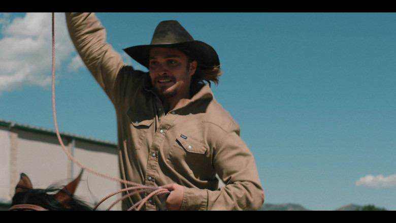 Wrangler Shirt Outfit of Luke Grimes in Yellowstone TV Show (2)