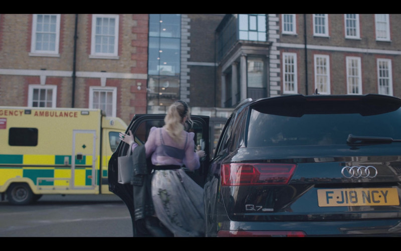 Audi Q7 Car in The Duchess S01 Episode Two (2020)