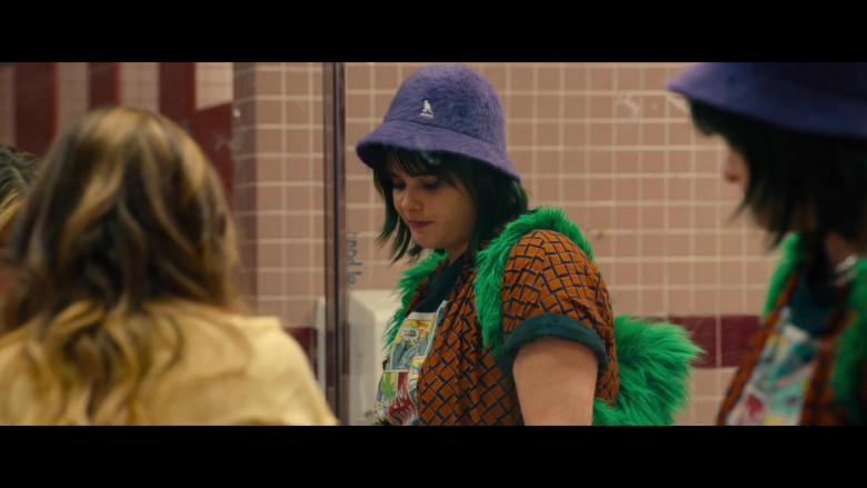 Barbie Ferreira as Bailey Wears Kangol Furgora Casual Bucket Hat (1)