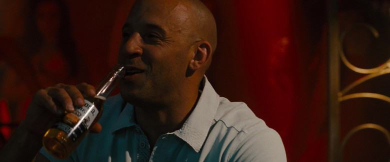 Corona Extra Beer of Vin Diesel as Dominic Toretto in Fast & Furious (3)