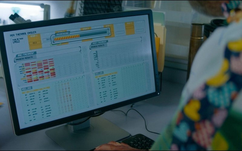 Dell Computer Monitor Used by Rainn Wilson as Michael Stearns in Utopia S01E07 TV Show (1)