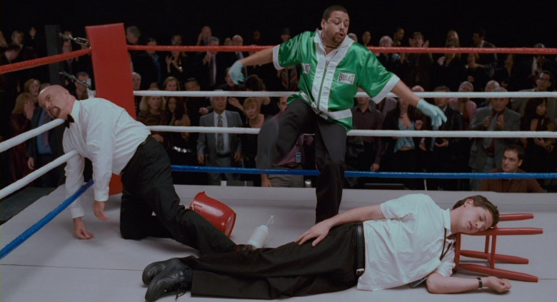 Everlast Green Shirt in Scary Movie 4 (2006)