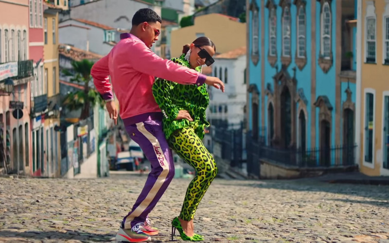 Just Don Purple Pants of Myke Towers in “Me Gusta” by Anitta Feat. Cardi B (2020)