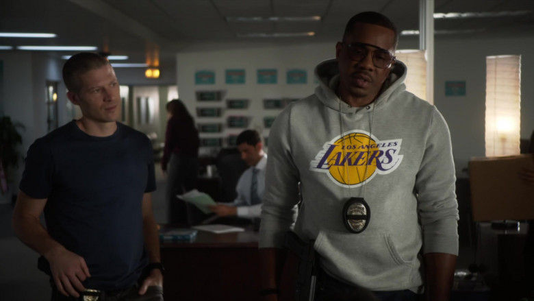 LA Lakers Hoodie of Duane Martin as Ben Baines in L.A.'s Finest S02E13 (3)