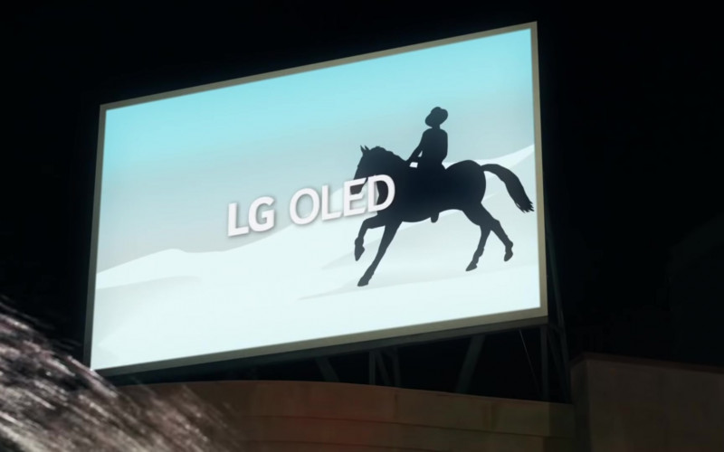 LG Oled in "911" by Lady Gaga (2020)