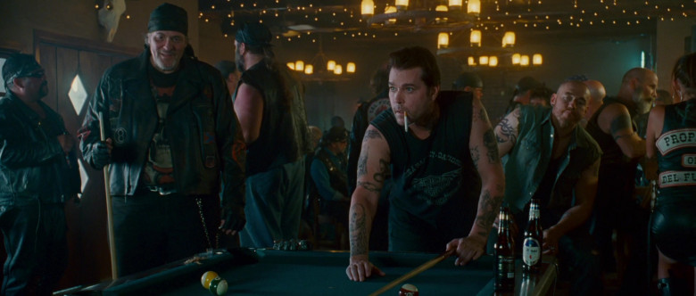 Michelob Ultra Beer of Ray Liotta as Jack in Wild Hogs (2)