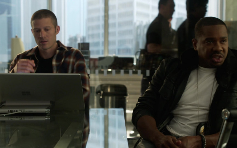 Microsoft Surface Studio Computer Used by Zach Gilford as Ben Walker in L.A.'s Finest S02E01