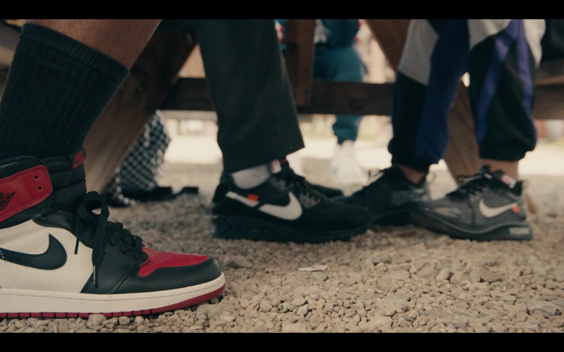 Nike AJ 1 Black Toe Sneakers of Andrew Bachelor as Bobby in Sneakerheads S01E04 (2)