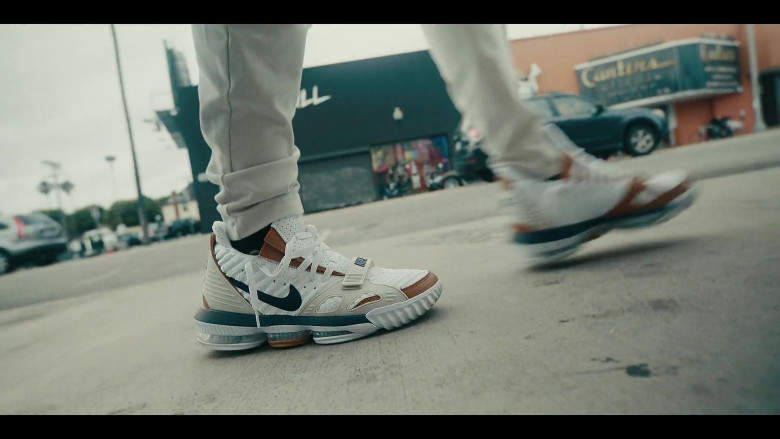 Nike Lebron 16 Air Sneakers in Sneakerheads S01E01 101 (2020)
