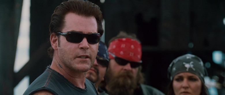 Ray-Ban Sunglasses of Ray Liotta as Jack in Wild Hogs (1)