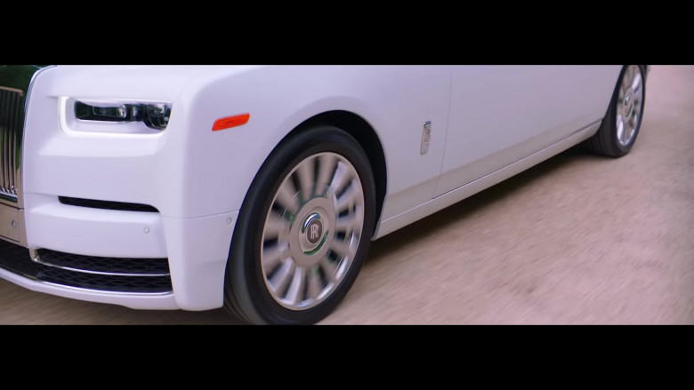 Rolls-Royce Phantom White Luxury Vehicle in “Pa’ Ti + Lonely” Music Video 2020 by Jennifer Lopez & Maluma (1)