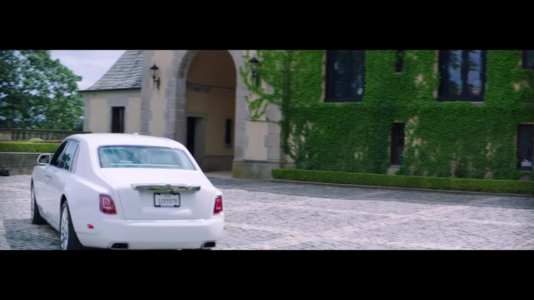 Rolls-Royce Phantom White Luxury Vehicle in “Pa’ Ti + Lonely” Music Video 2020 by Jennifer Lopez & Maluma (4)