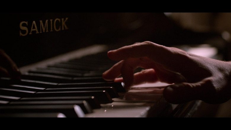 Samick Piano of Josh Charles as Matt Logan in Away S01E05