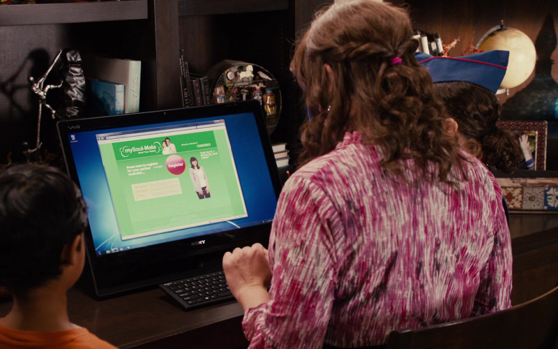 Sony Vaio All-In-One Computer Used by Adam Sandler as Jill in Jack and Jill Movie