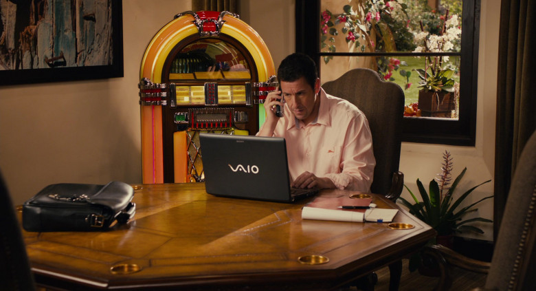 Sony Vaio Laptop of Adam Sandler as Jack in Jack and Jill Movie (1)