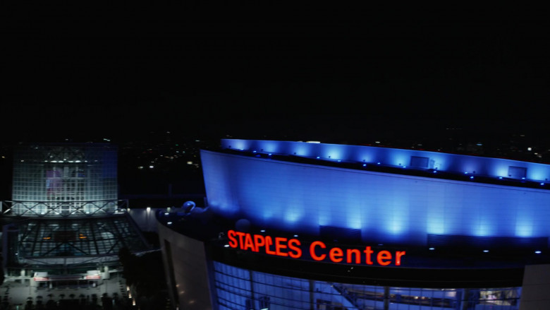 Staples Center in L.A.'s Finest S02E01