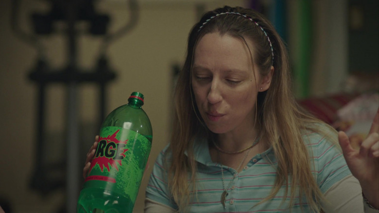 Surge Soda Bottle in PEN15 S02E05 TV Show (2)