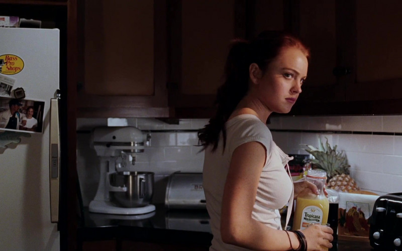 Tropicana Juice Enjoyed by Lindsay Lohan as Margaret ‘Maggie’ Peyton in Herbie Fully Loaded (1)