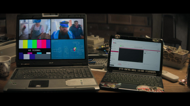 Acer Laptop Used by Susie Wokoma as Helen & Malcolm McDowell as Richard in Truth Seekers S01E06 (3)