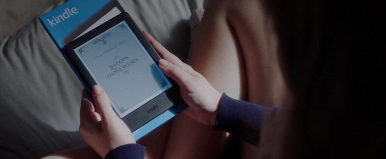 Amazon Kindle E-Reader of Josephine Langford as Tessa Young in After We Collided (3)