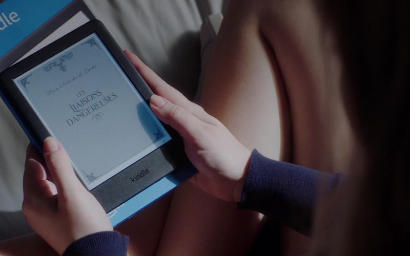Amazon Kindle E-Reader of Josephine Langford as Tessa Young in After We Collided (3)