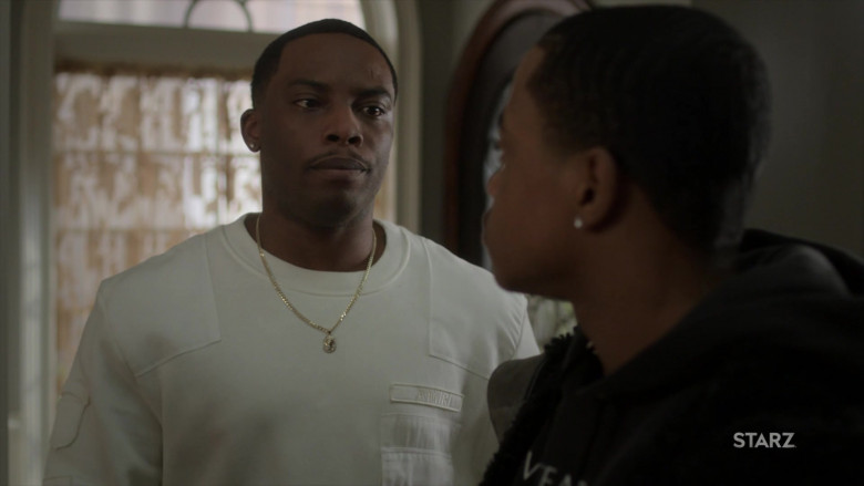 Amiri White Sweatshirt Outfit of Woody McClain as Cane Tejada in Power Book 2 Ghost S01E05 TV Show