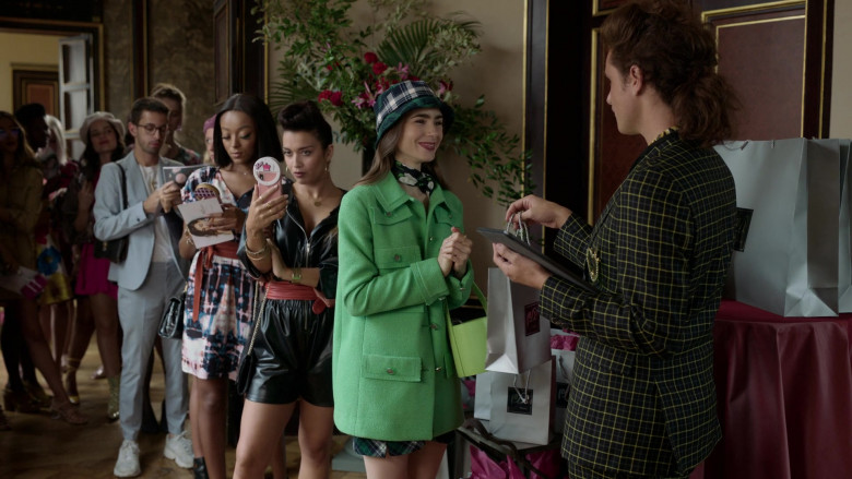 Chanel Green Coat of Lily Collins Street Style Outfit in Emily in Paris S01E05 (4)