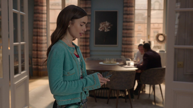 Chanel Green Jacket Outfit of Lily Collins in Emily in Paris S01E02 Netflix TV Show (2)