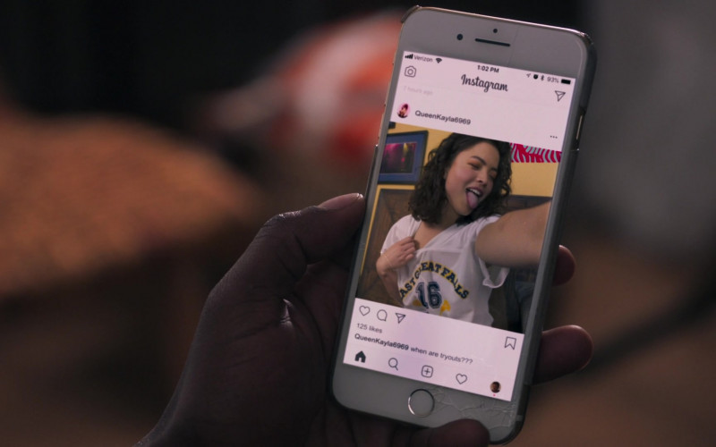 Instagram Social Network in American Pie Presents Girls’ Rules (2020)